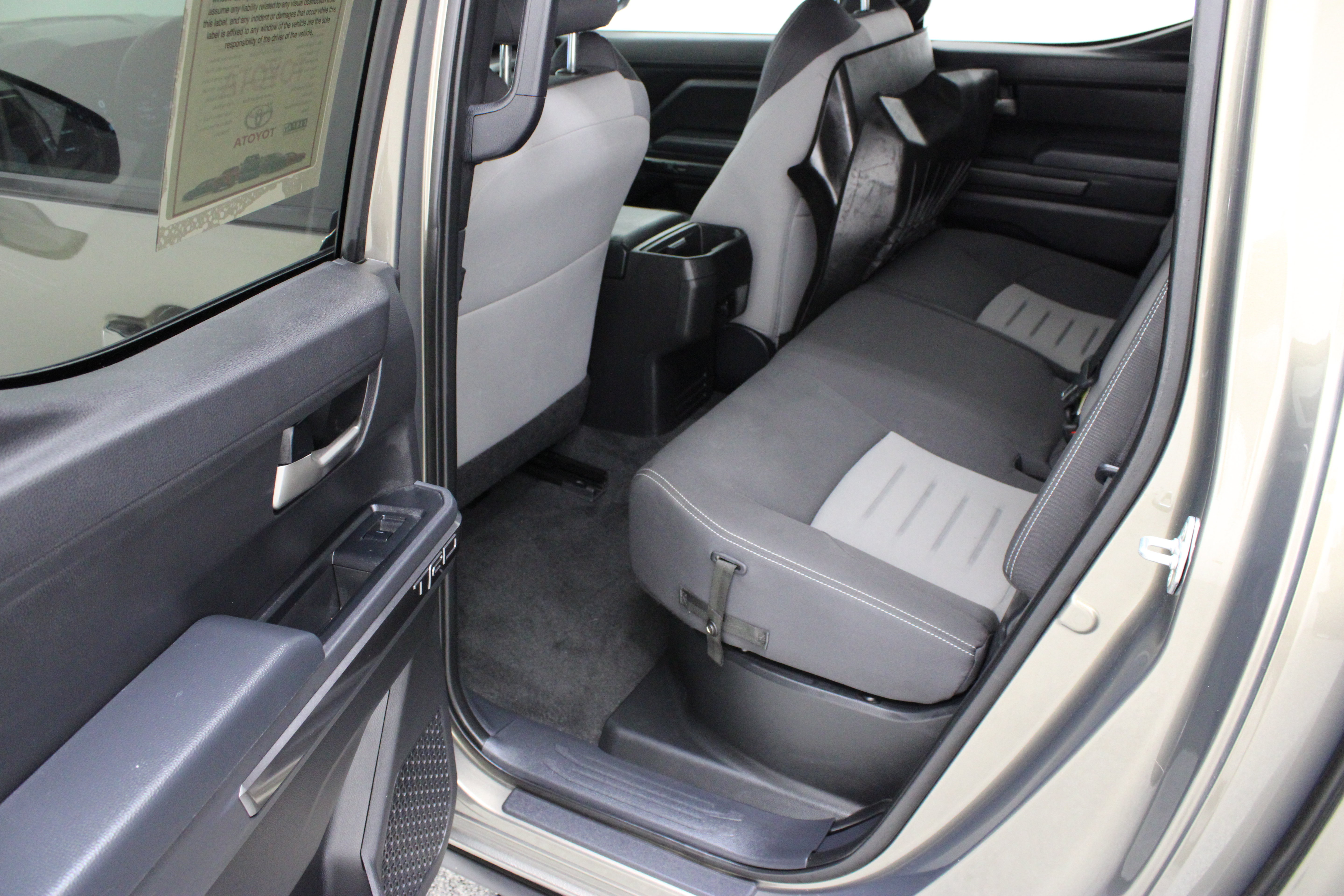Used 2024 Toyota Tacoma TRD Sport AWD/4WD image 27