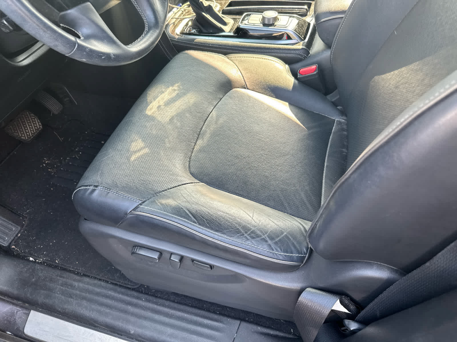 Used 2022 INFINITI QX80 Luxe w/ Cargo Package RWD image 8