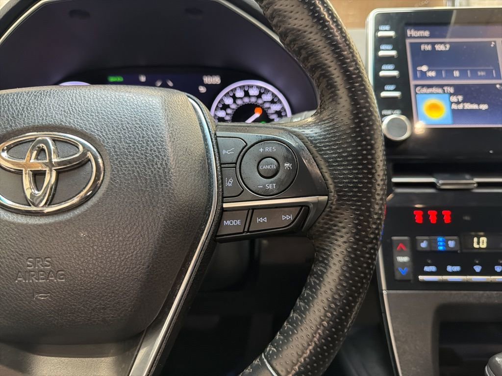 Used 2021 Toyota Avalon Limited FWD image 17