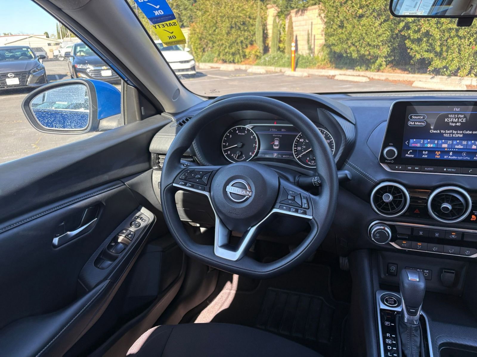 Used 2025 Nissan Sentra SV FWD image 32