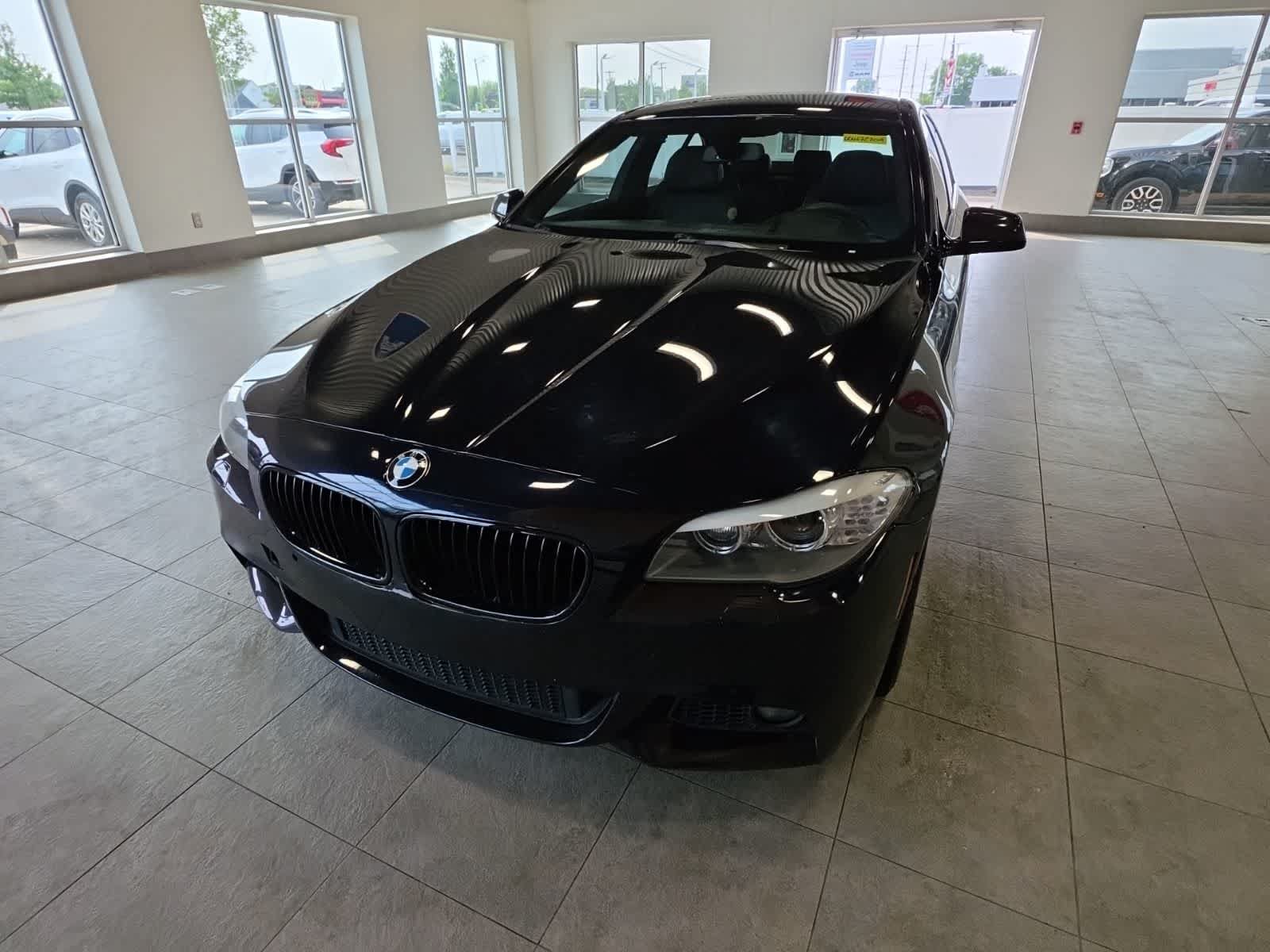Used 2013 BMW 535i xDrive Sedan AWD/4WD image 2