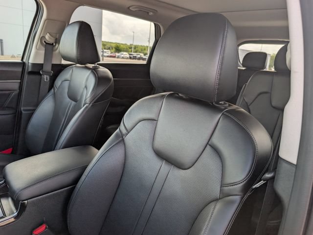 Used 2024 Kia Sorento SX AWD/4WD image 10