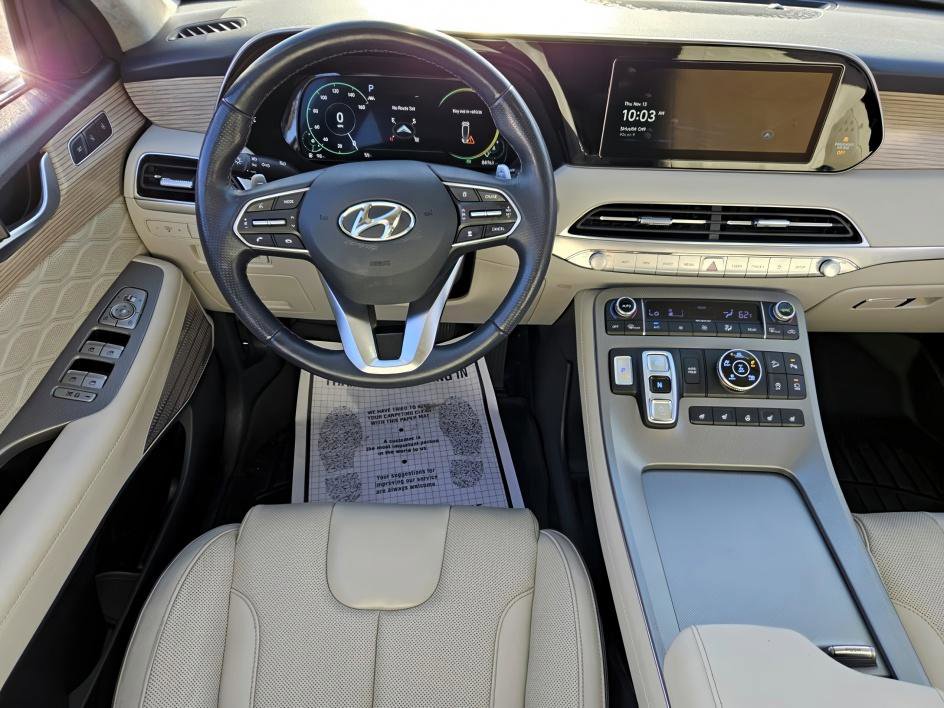 Used 2022 Hyundai Palisade Calligraphy image 9