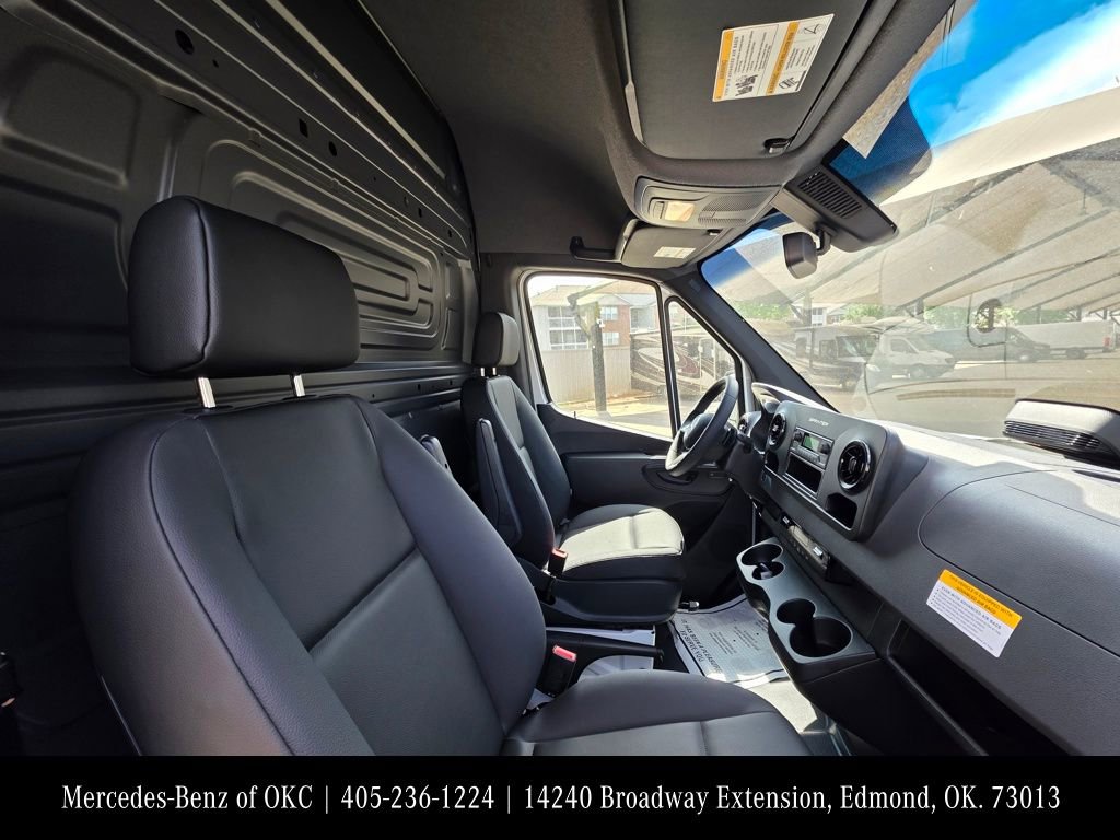 New 2026 Mercedes-Benz Sprinter 2500 image 13