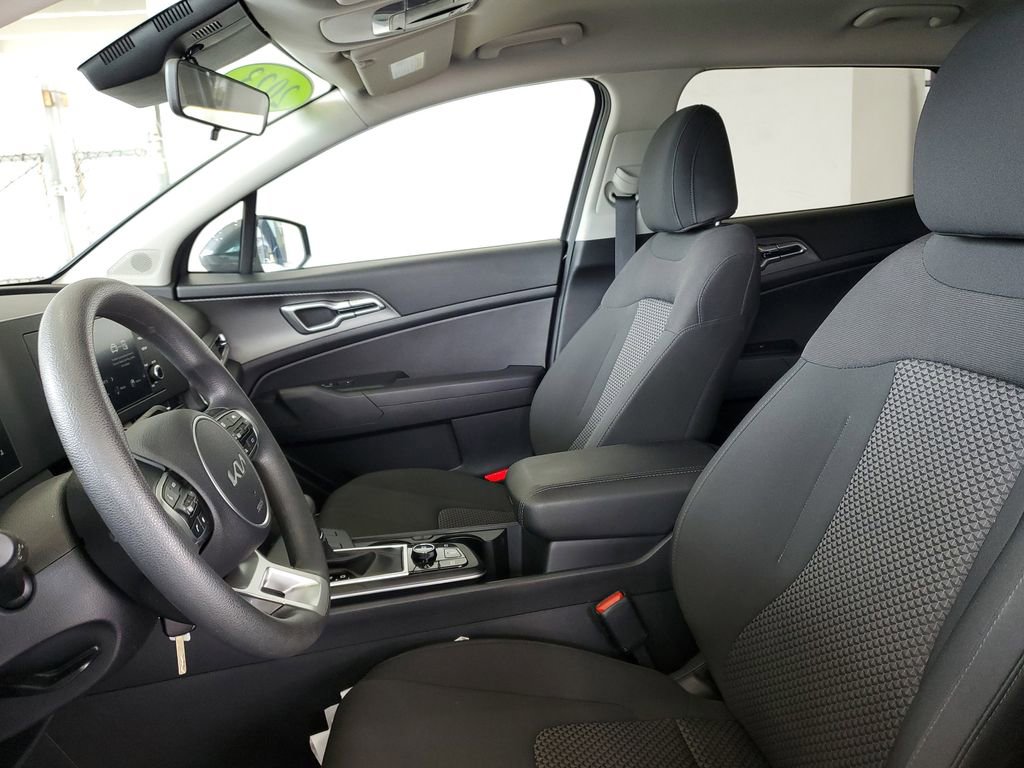 Certified 2023 Kia Sportage LX FWD image 18