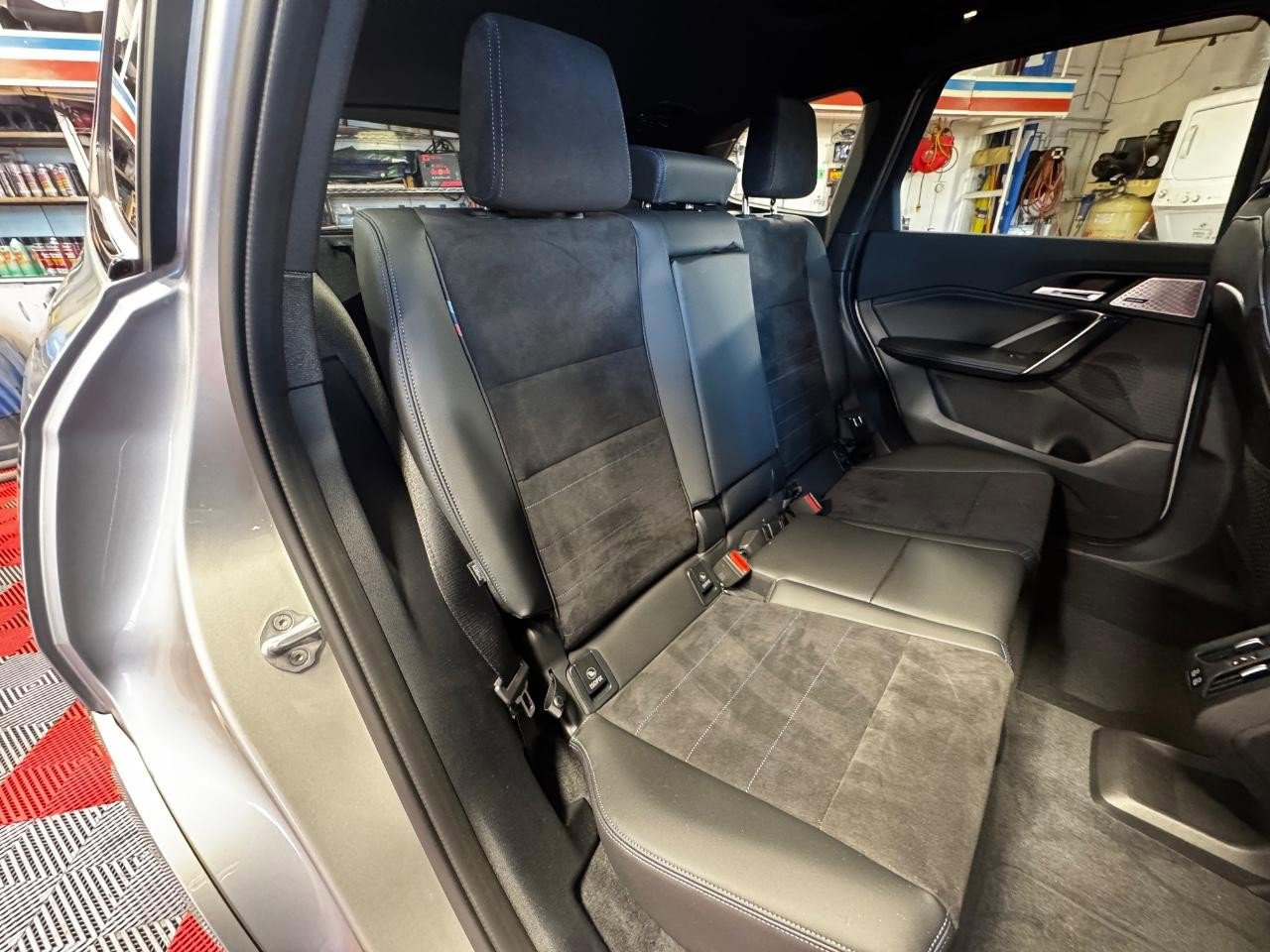 Used 2024 BMW X1 M35i w/ Premium Package image 11