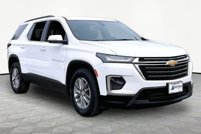 Used 2023 Chevrolet Traverse LT