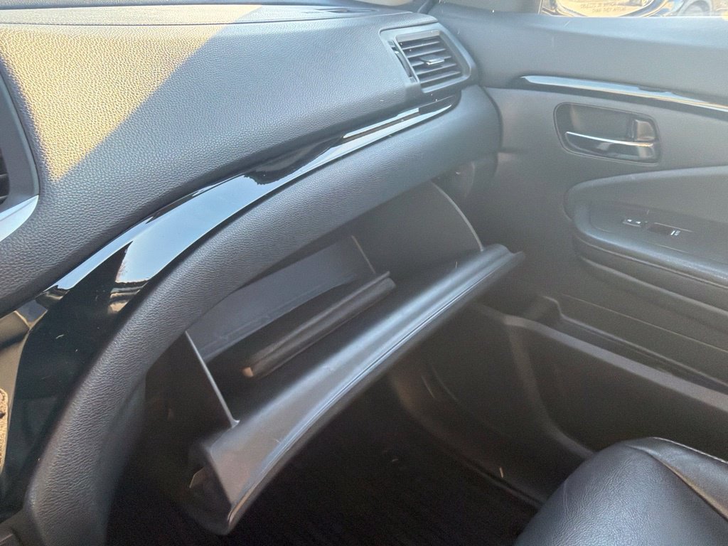 Used 2017 Honda Pilot Touring image 23