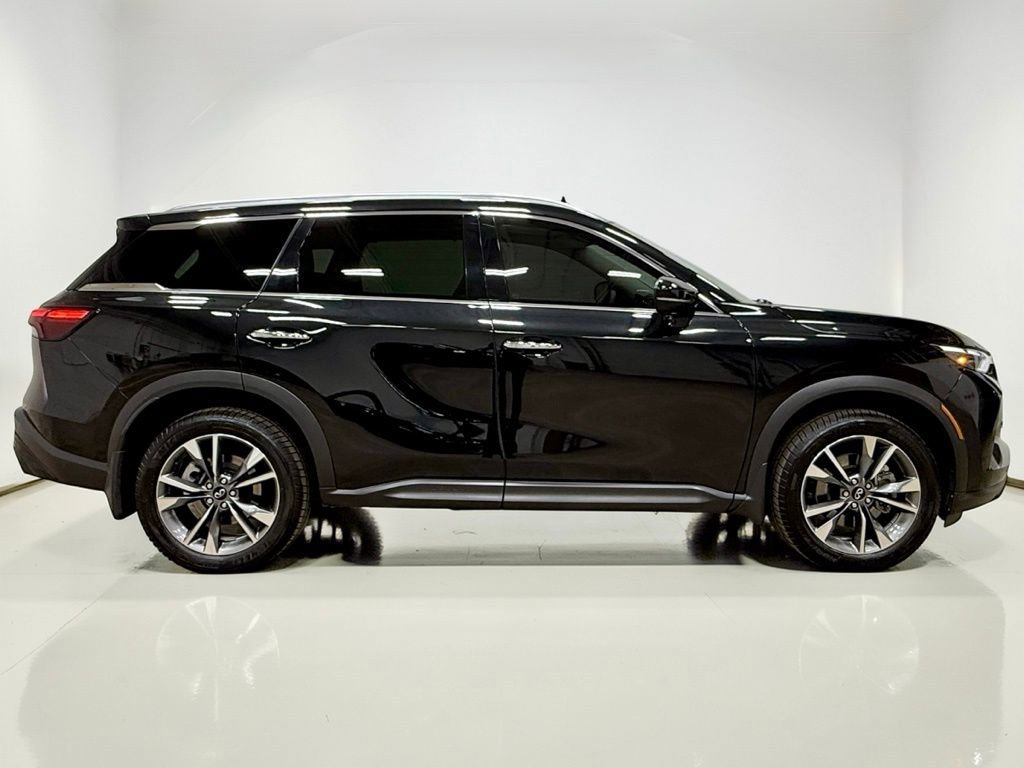 Used 2023 INFINITI QX60 Luxe w/ Performance Audio Package image 12