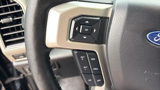 Used 2019 Ford F150 Lariat w/ Equipment Group 502A Luxury AWD/4WD image 15