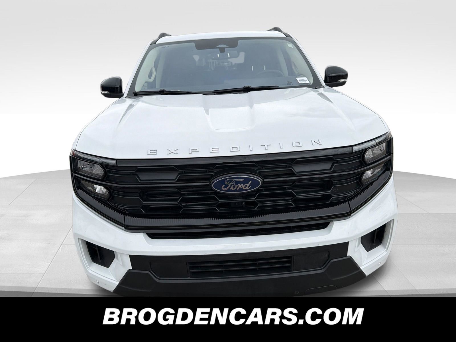 Used 2025 Ford Expedition Active AWD/4WD image 8