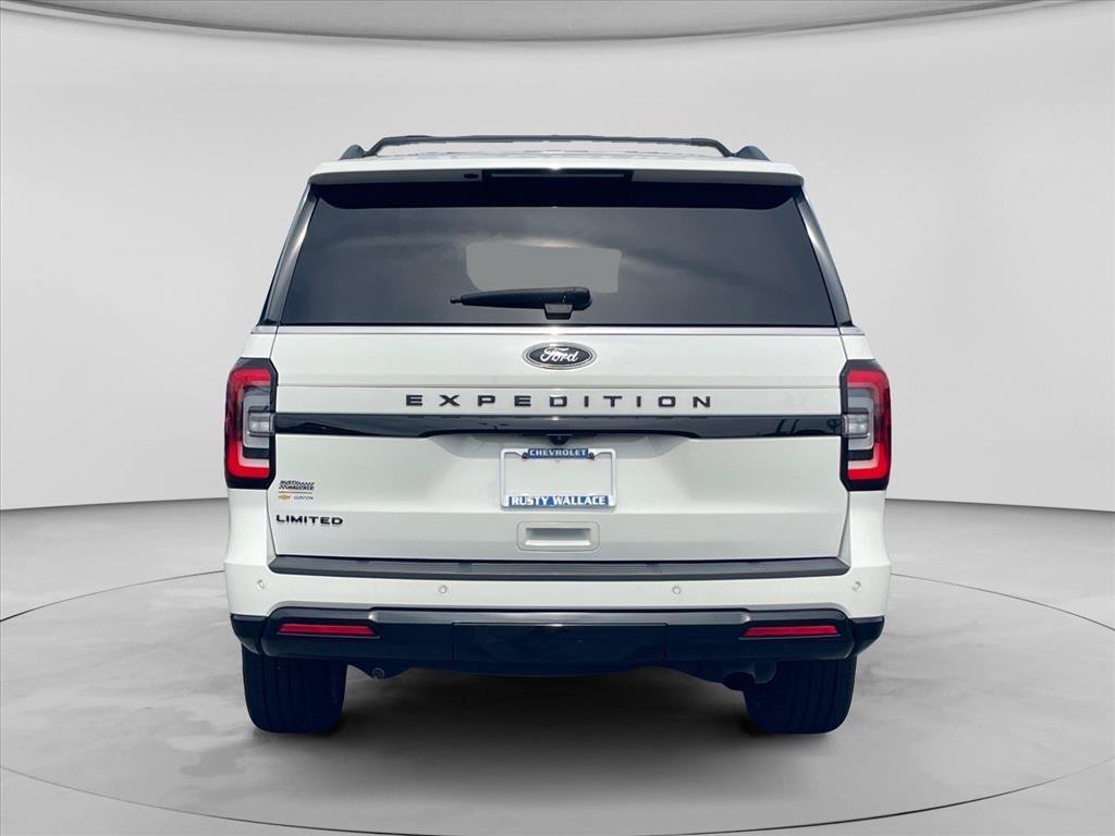 Used 2023 Ford Expedition Limited RWD image 6