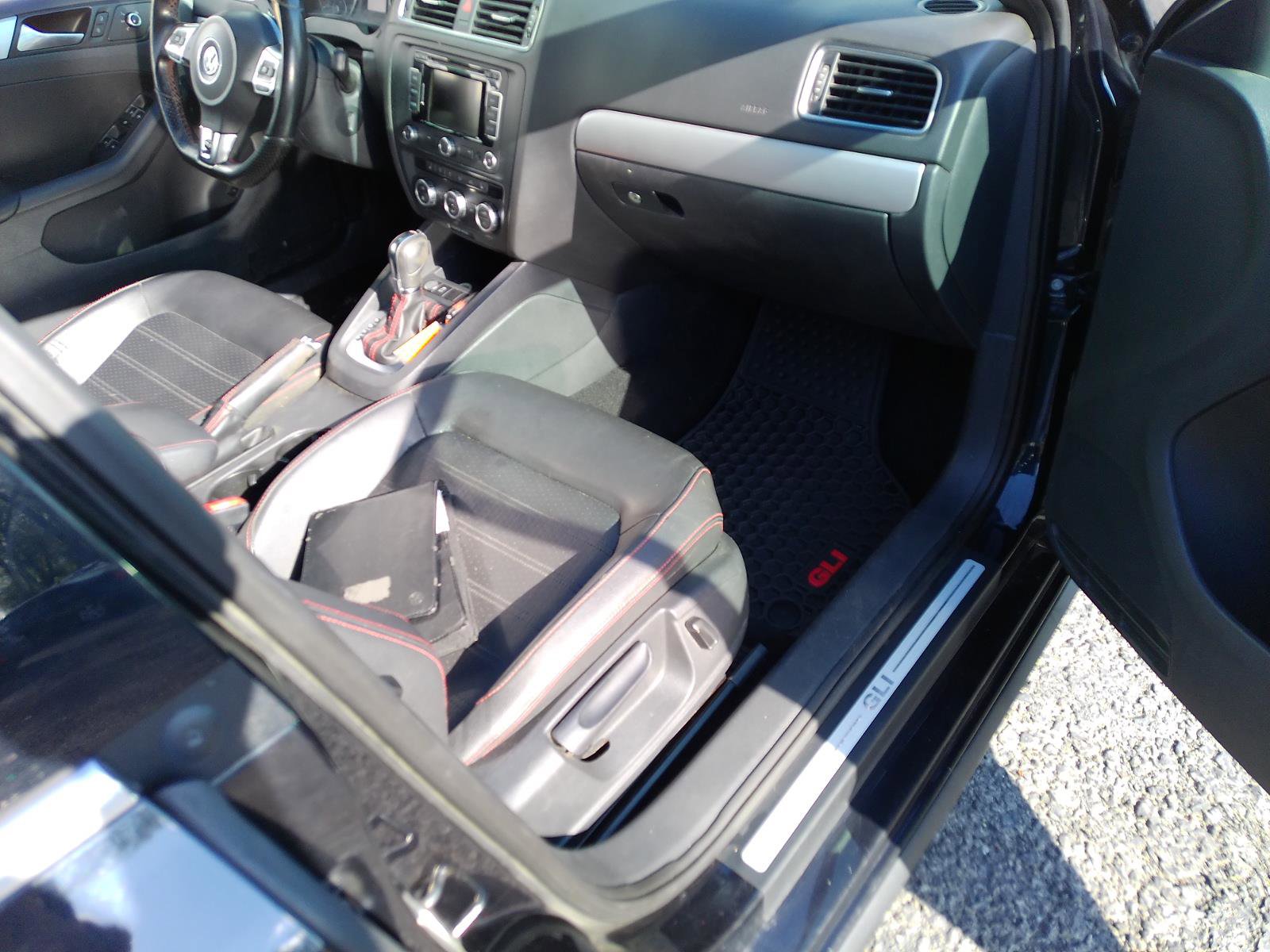Used 2013 Volkswagen Jetta GLI Autobahn FWD image 43