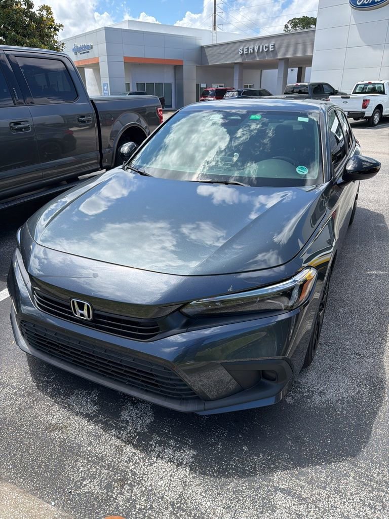Used 2024 Honda Civic Sport image 1