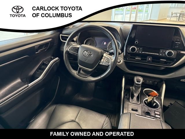 Used 2023 Toyota Highlander LE image 20