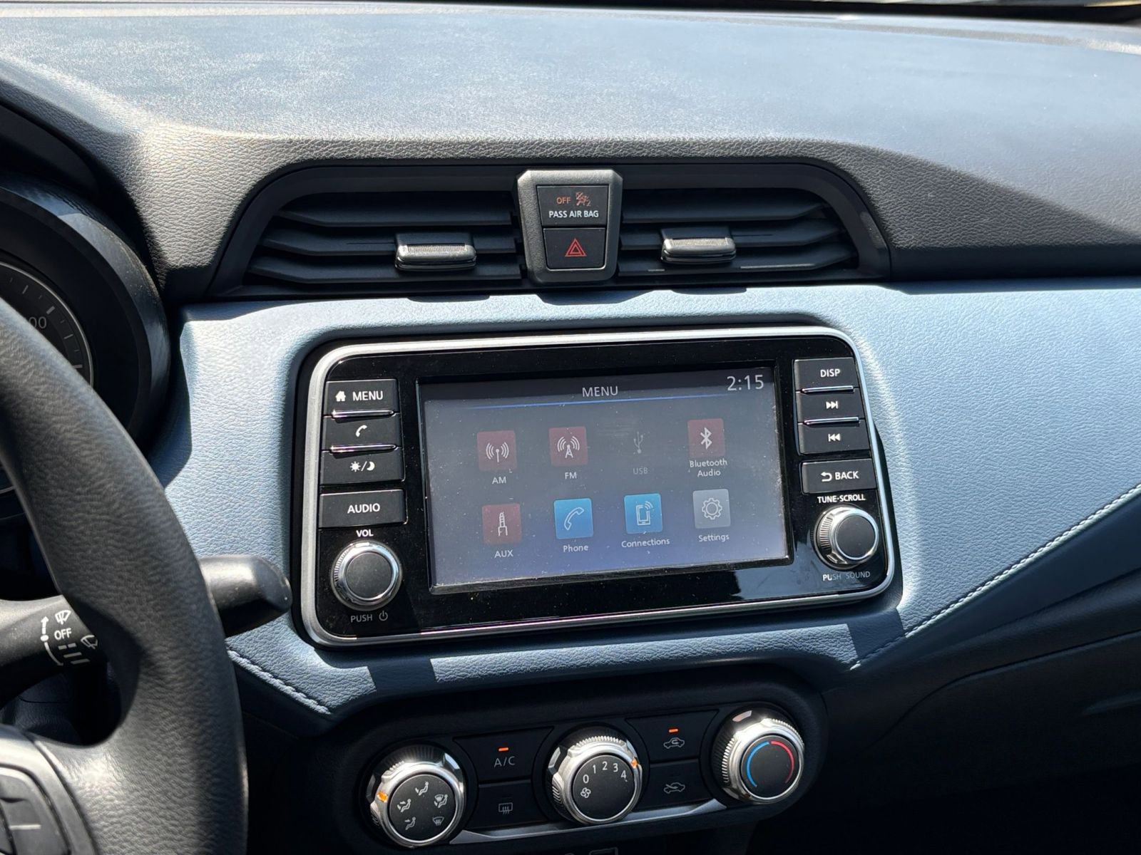 Used 2025 Nissan Versa SV FWD image 20