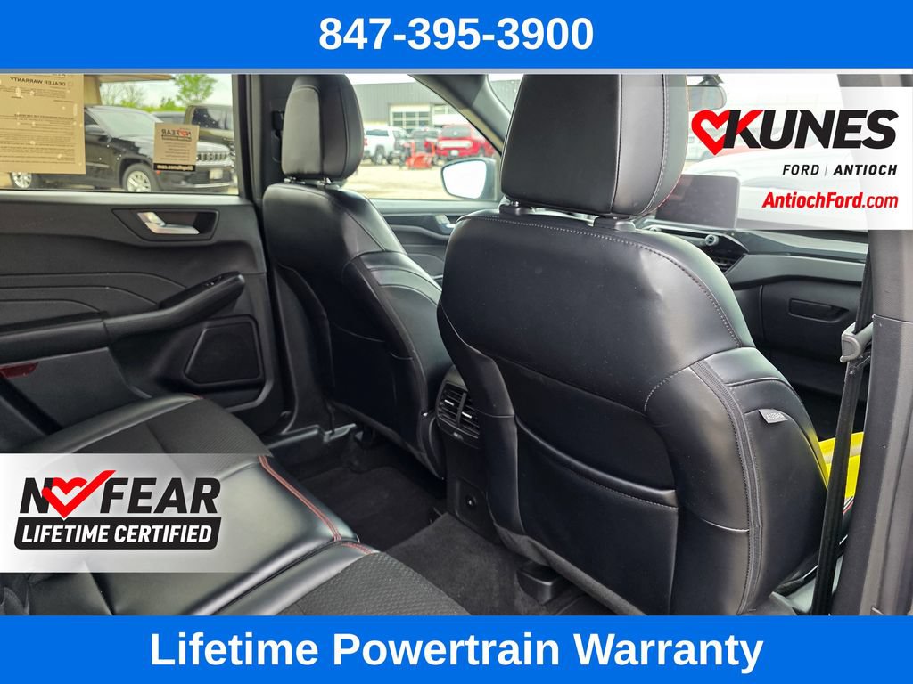 Certified 2025 Ford Escape ST-Line AWD/4WD image 23