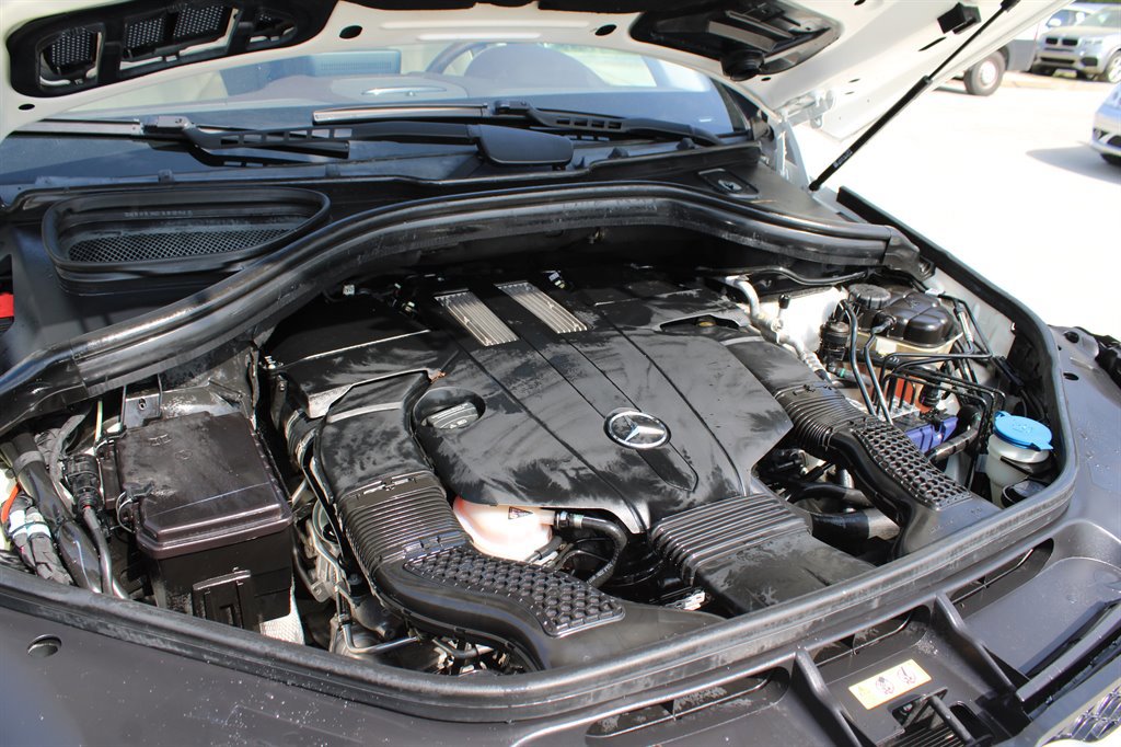 Used 2017 Mercedes-Benz GLS 450 4MATIC image 49