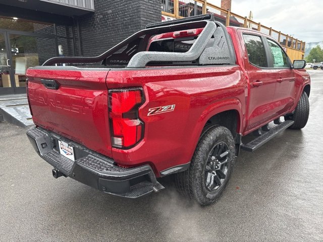New 2025 Chevrolet Colorado Z71 w/ Midnight Edition image 8