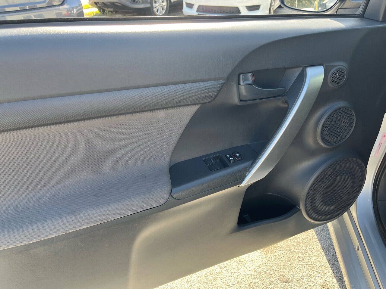 Used 2013 Scion tC FWD image 11