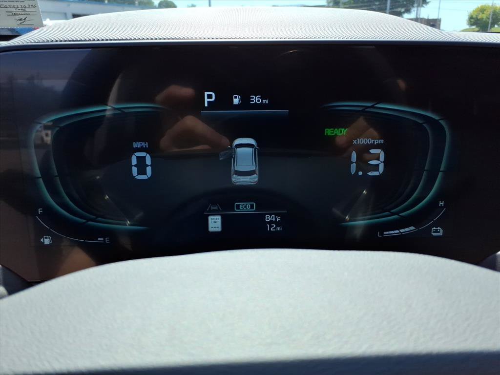 New 2026 Kia Niro EX FWD image 18