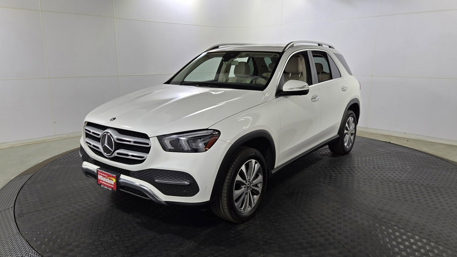 Used 2020 Mercedes-Benz GLE 350 4MATIC image 3