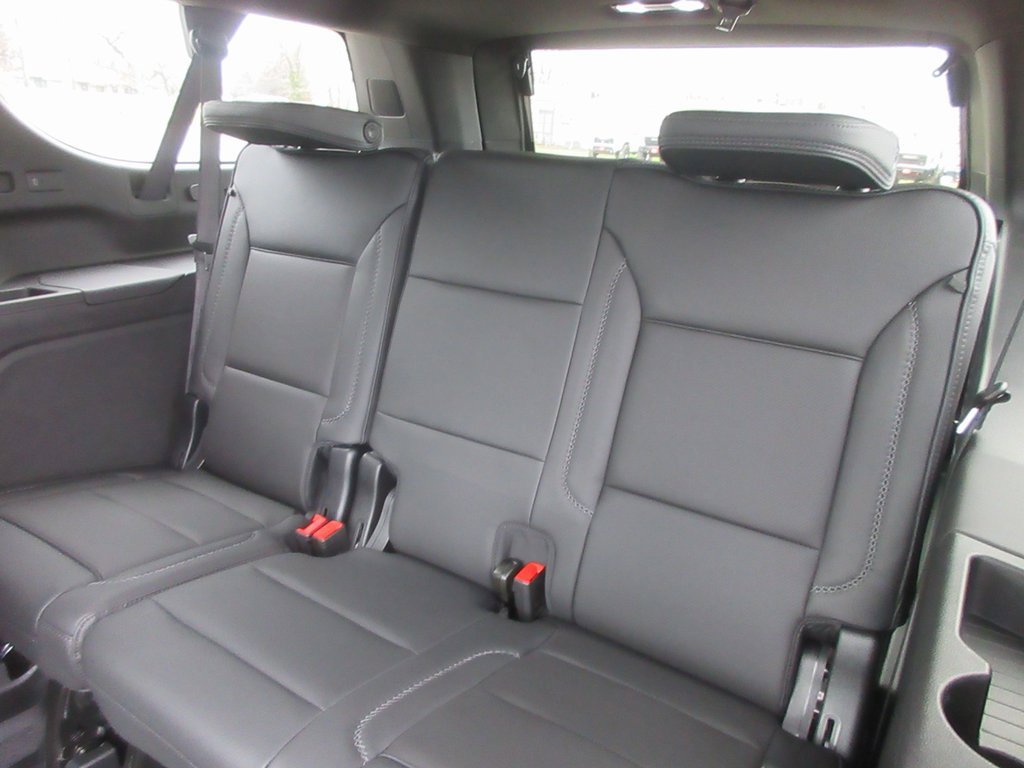 New 2026 GMC Yukon XL Denali w/ Sun & Power Step Package image 14