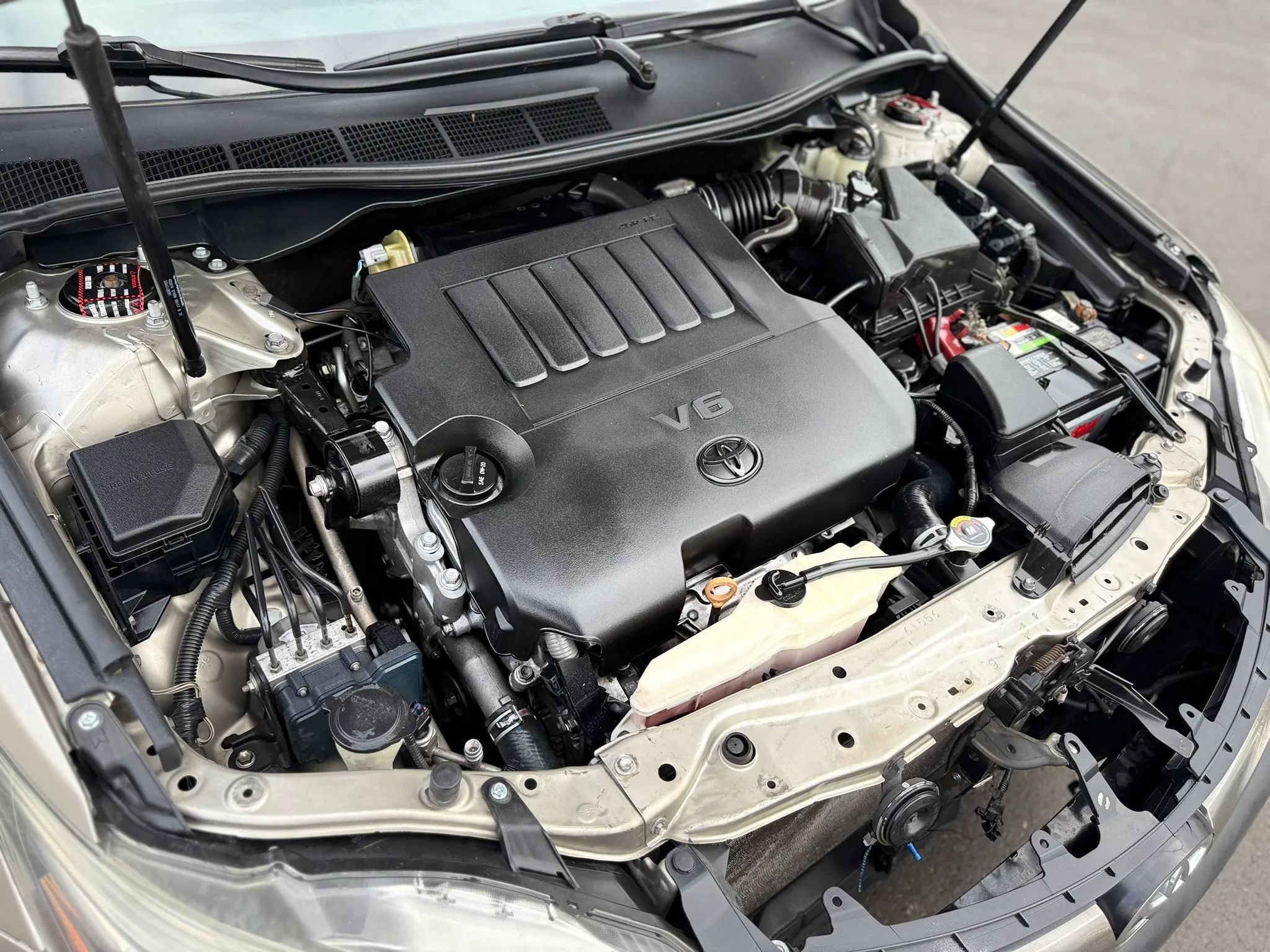 Used 2017 Toyota Camry XSE FWD image 8