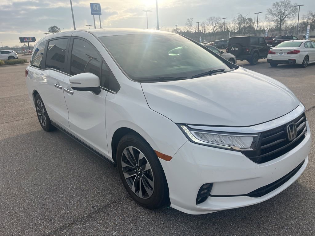 Used 2024 Honda Odyssey EX-L image 2