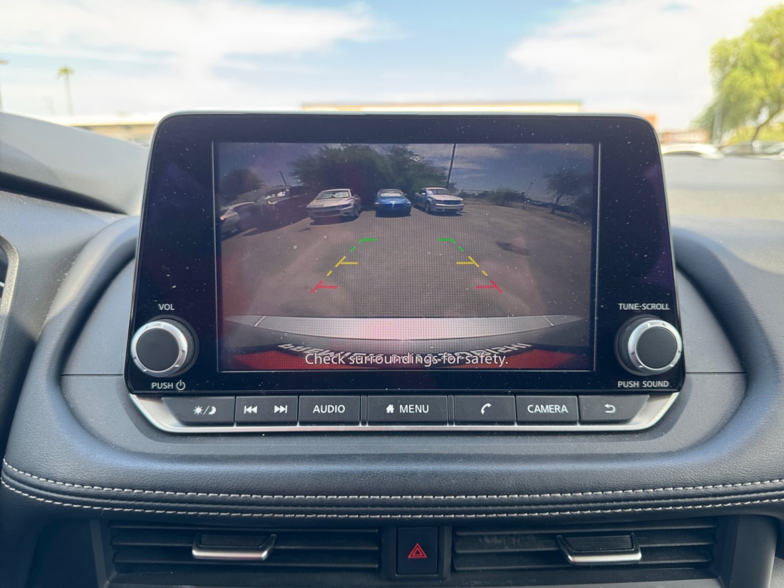 Used 2024 Nissan Rogue SV FWD image 21
