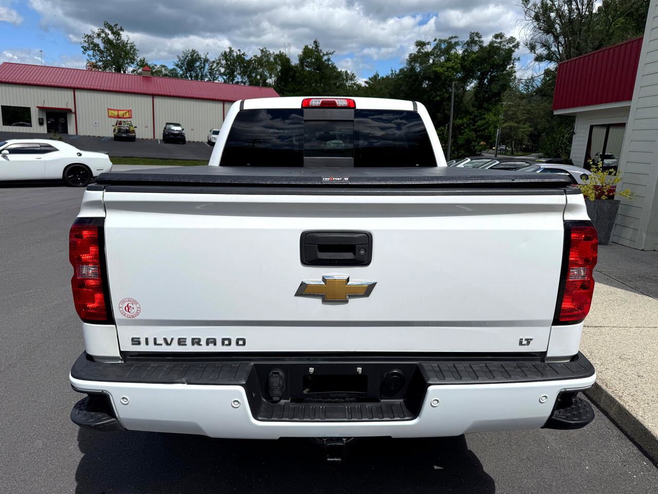 Used 2018 Chevrolet Silverado 1500 LT w/ All Star Edition image 5