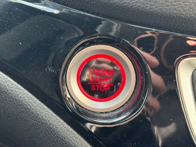 Used 2020 Honda Pilot Elite image 21