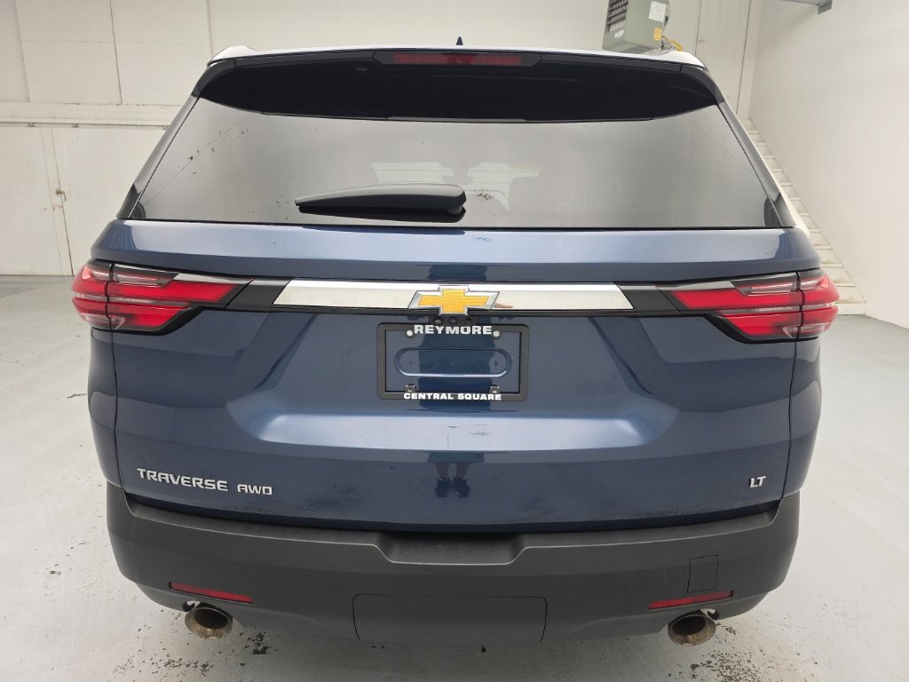 Used 2023 Chevrolet Traverse LT w/ Rear Camera Mirror Package AWD/4WD image 11
