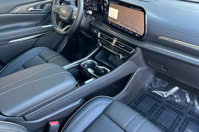 New 2026 Chevrolet Traverse High Country FWD image 25