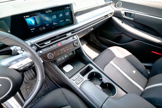 New 2026 Hyundai Sonata SEL FWD image 22