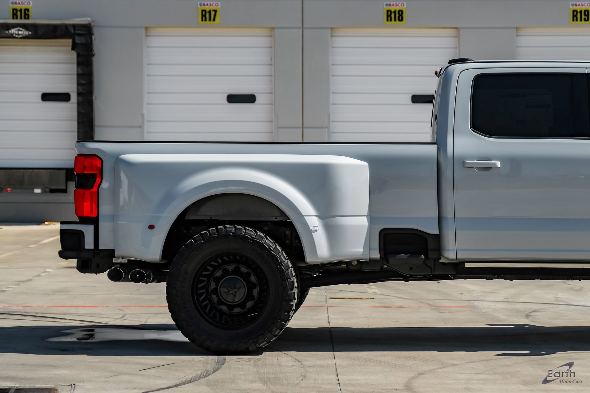 Used 2026 Ford F450 Platinum w/ FX4 Off-Road Package AWD/4WD image 23