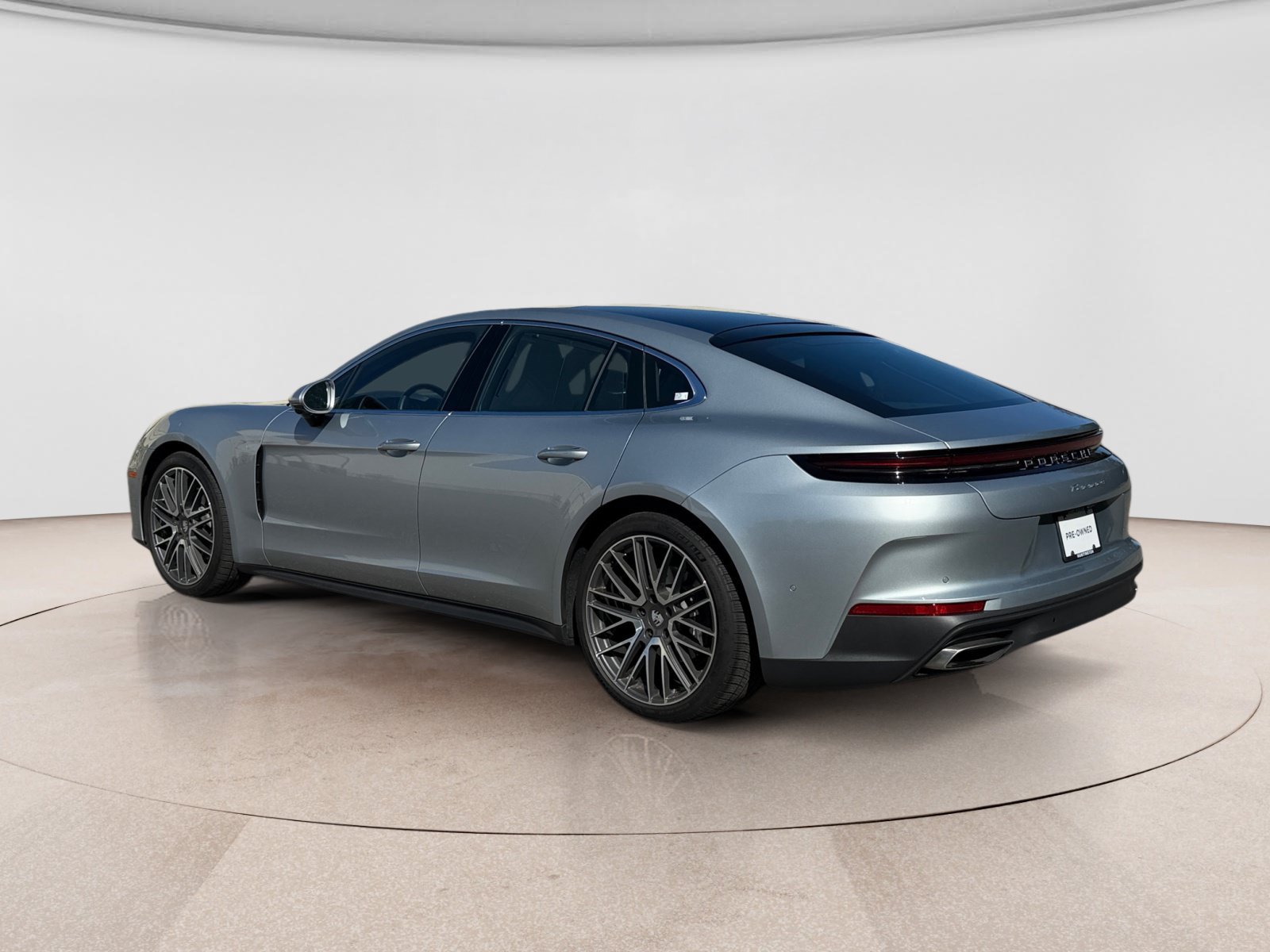 Used 2025 Porsche Panamera 4 AWD/4WD image 3