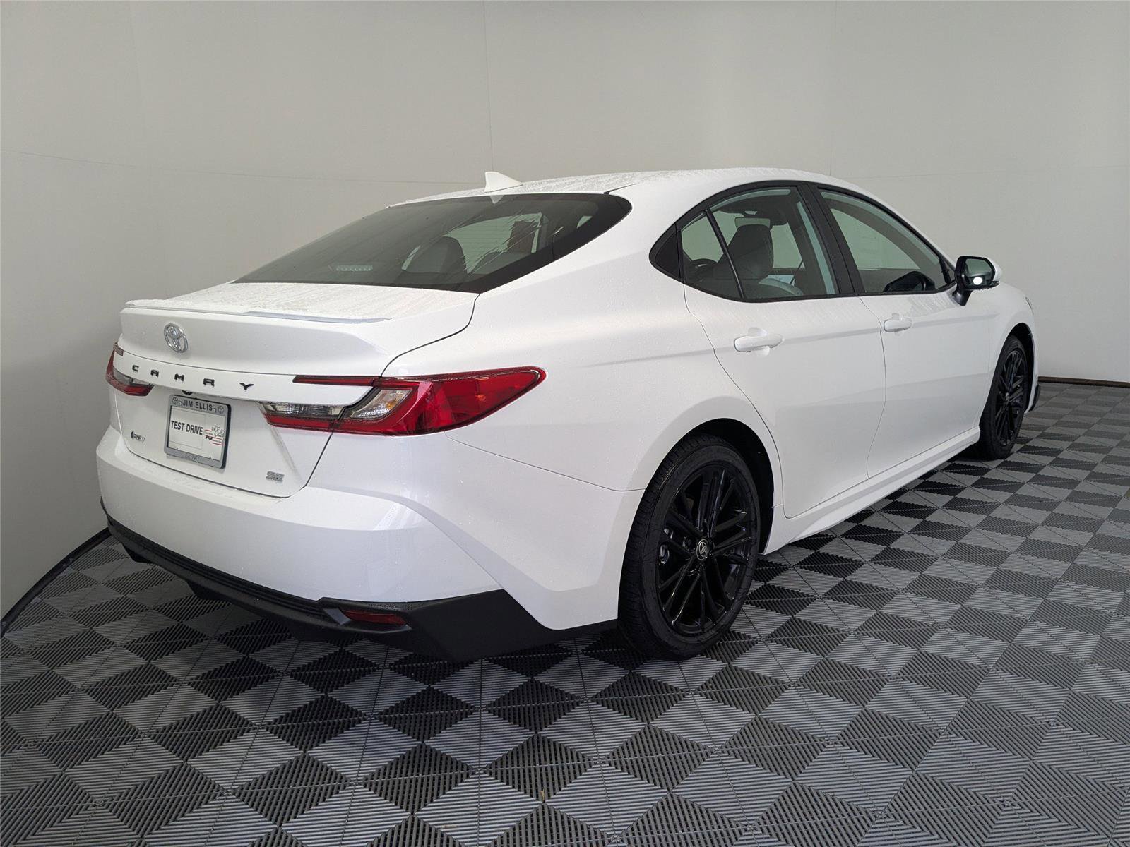 New 2026 Toyota Camry SE image 22