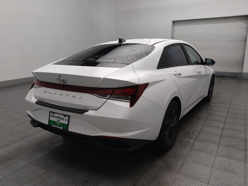 Used 2021 Hyundai Elantra SEL FWD image 9