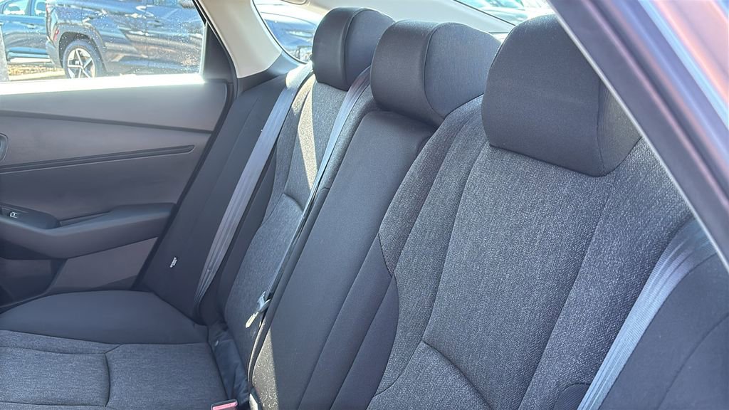 Used 2025 Honda Accord SE image 30