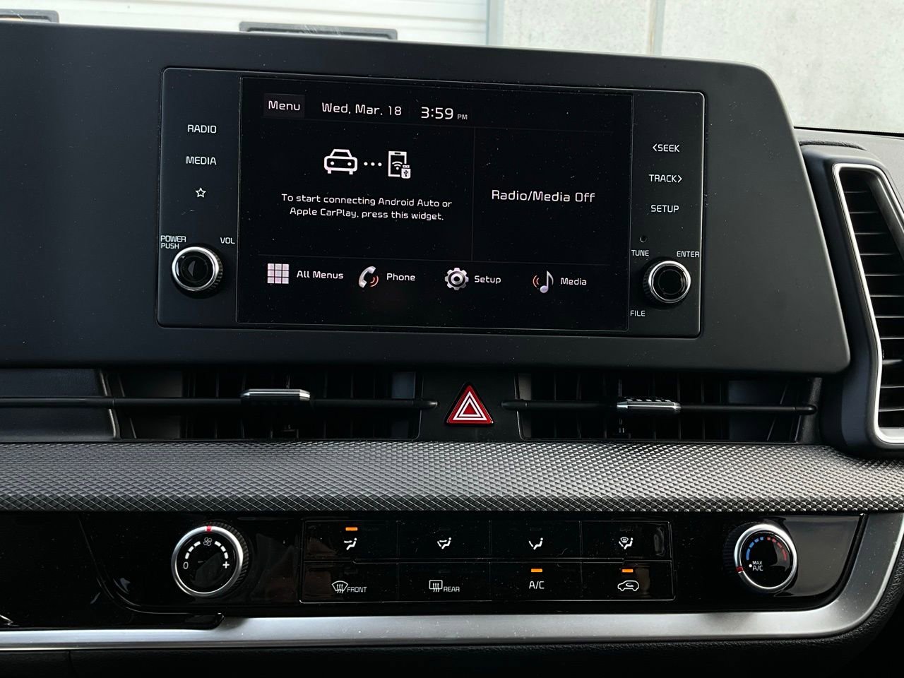 Used 2025 Kia Sportage LX image 25