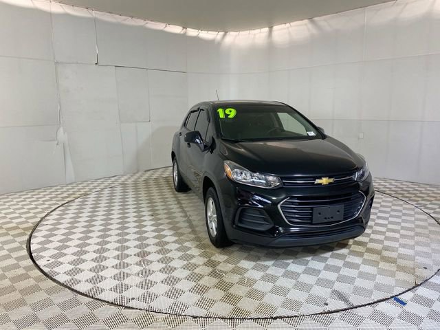 Used 2019 Chevrolet Trax LS w/ Tint and Cruise Package FWD image 45