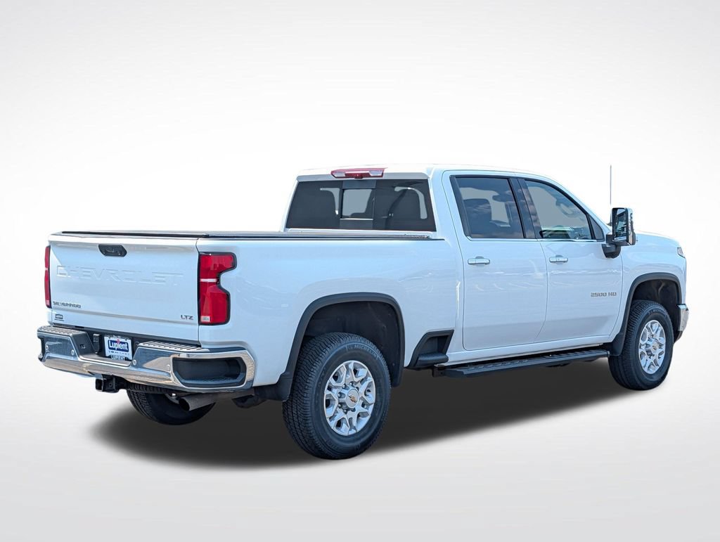 Used 2025 Chevrolet Silverado 2500 LTZ w/ LTZ Convenience Package AWD/4WD image 3