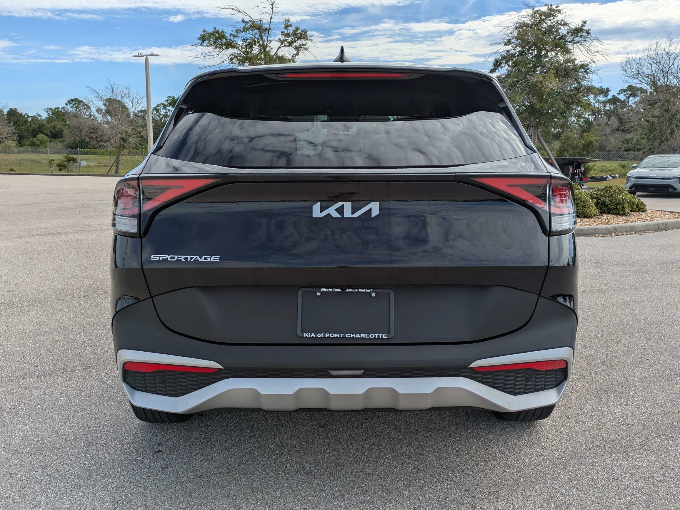 Certified 2025 Kia Sportage EX FWD image 5