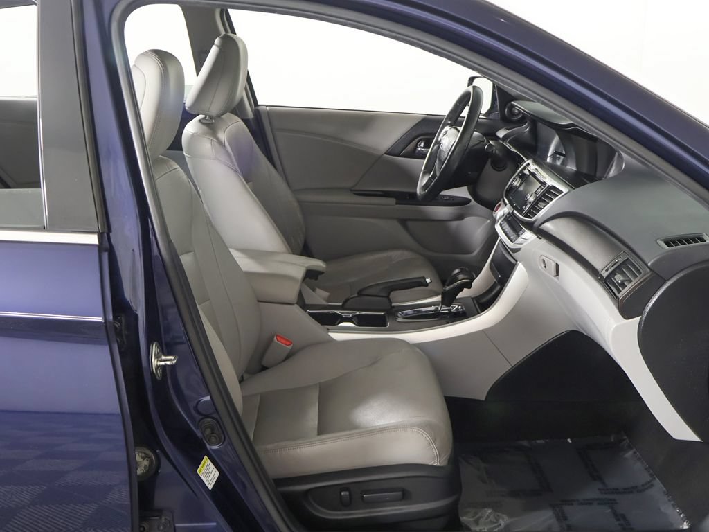 Used 2015 Honda Accord EX-L image 23