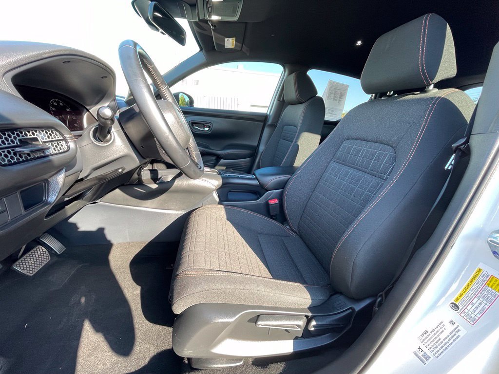 Certified 2025 Honda HR-V Sport image 26