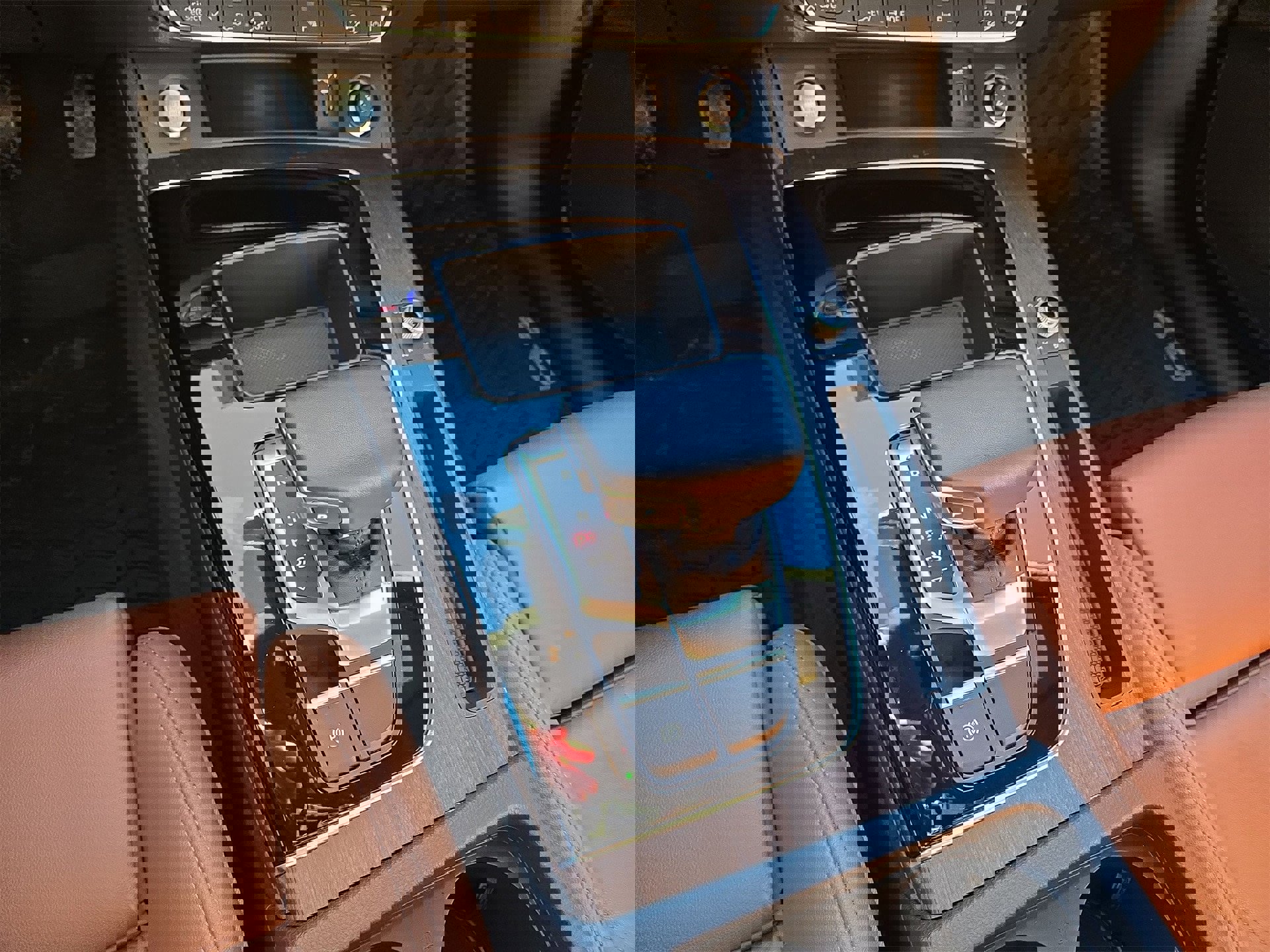 Used 2024 Audi Q5 e Premium image 22