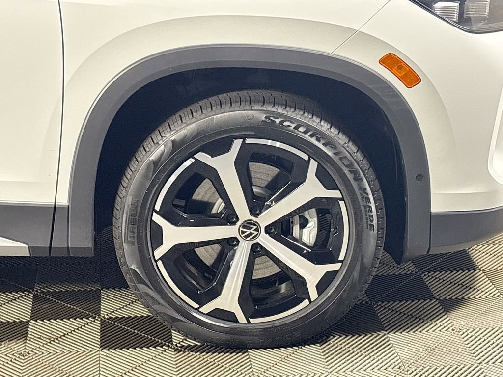 New 2026 Volkswagen Tiguan SE image 23