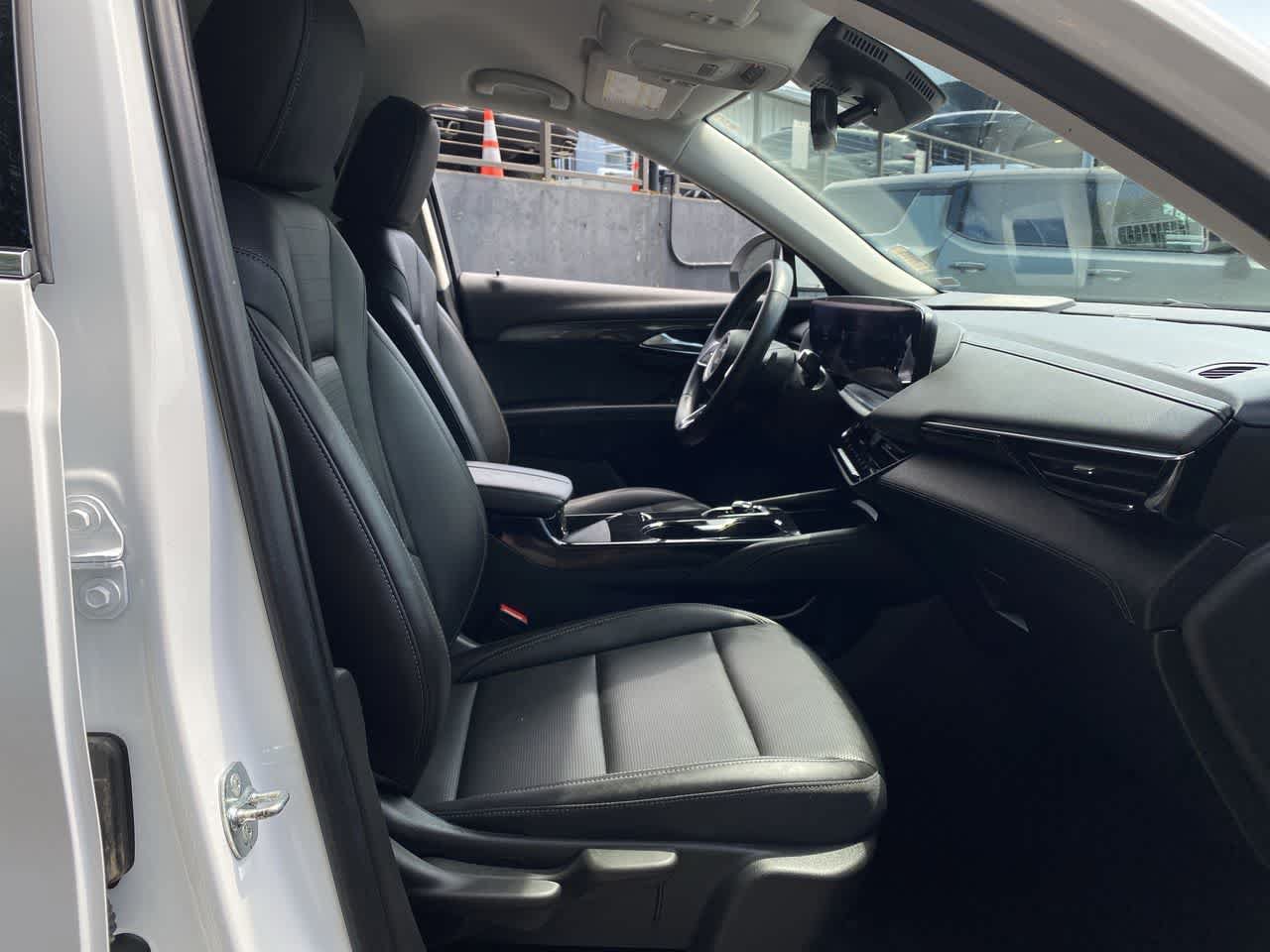 Used 2024 Buick Envision Preferred AWD/4WD image 19