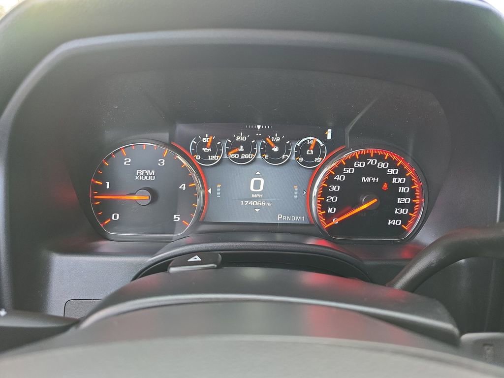 Used 2015 GMC Sierra 2500 Denali w/ Duramax Plus Package image 12